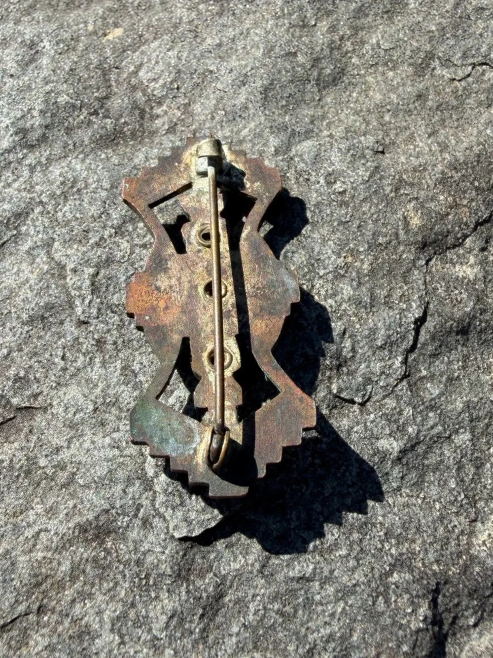 Vintage Art Deco Orange Enamel Rhinestone Fan Brooch - Picture 7 of 9